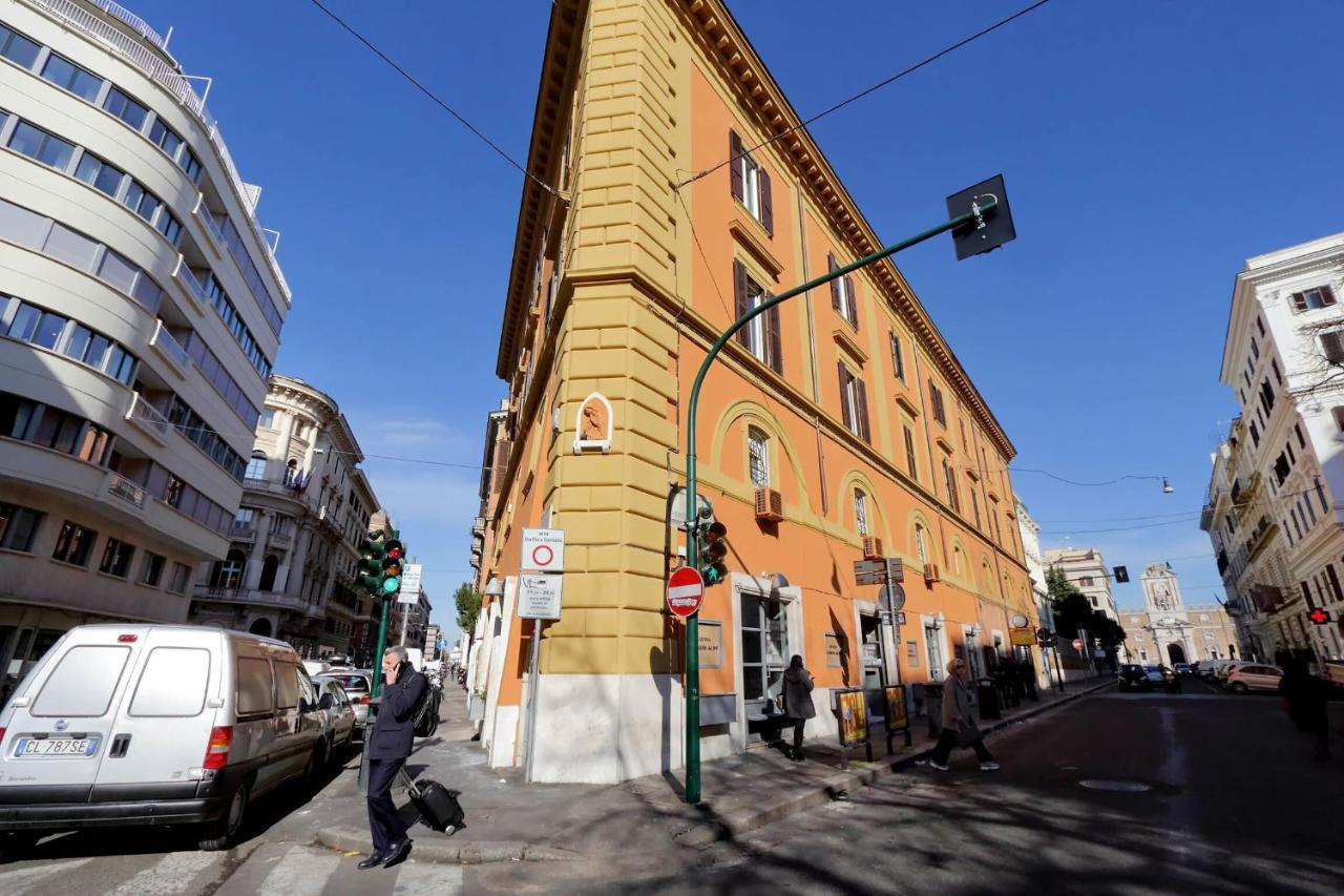 La Flavia Design City Suites Rome By Halldis Exterior photo